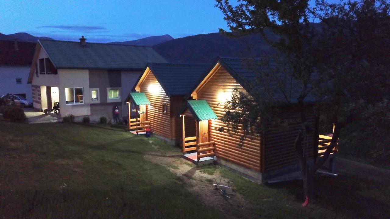 Holiday House By The Lake Plav Exterior foto